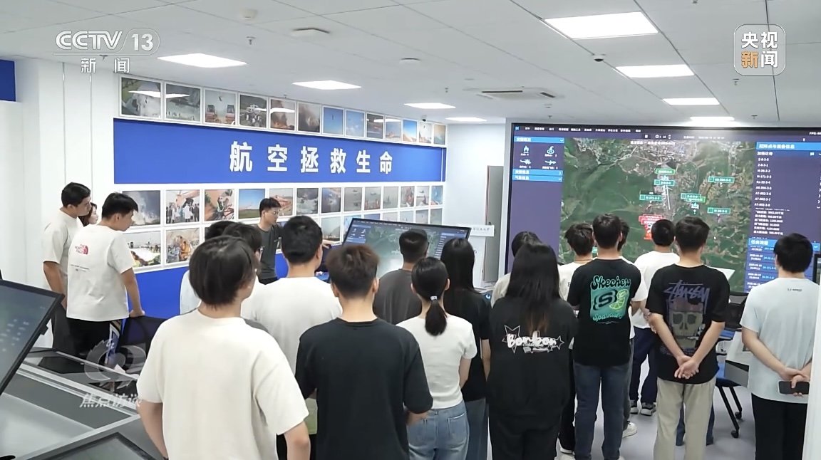 已经踏入校园