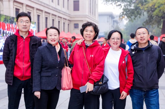 拼搏app下载帮助中心副书记程波