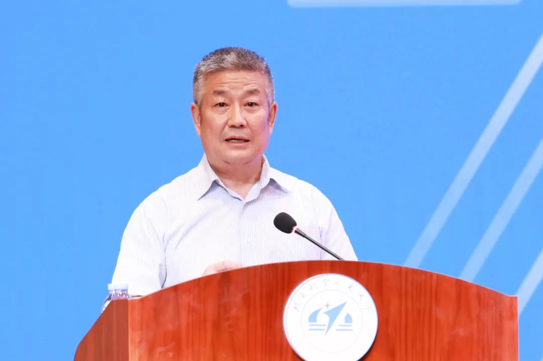 会议以习近平新时代中国特色社会主义思
