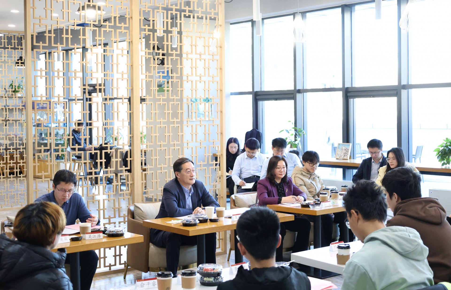 拼搏app下载平台介绍新闻网3月12