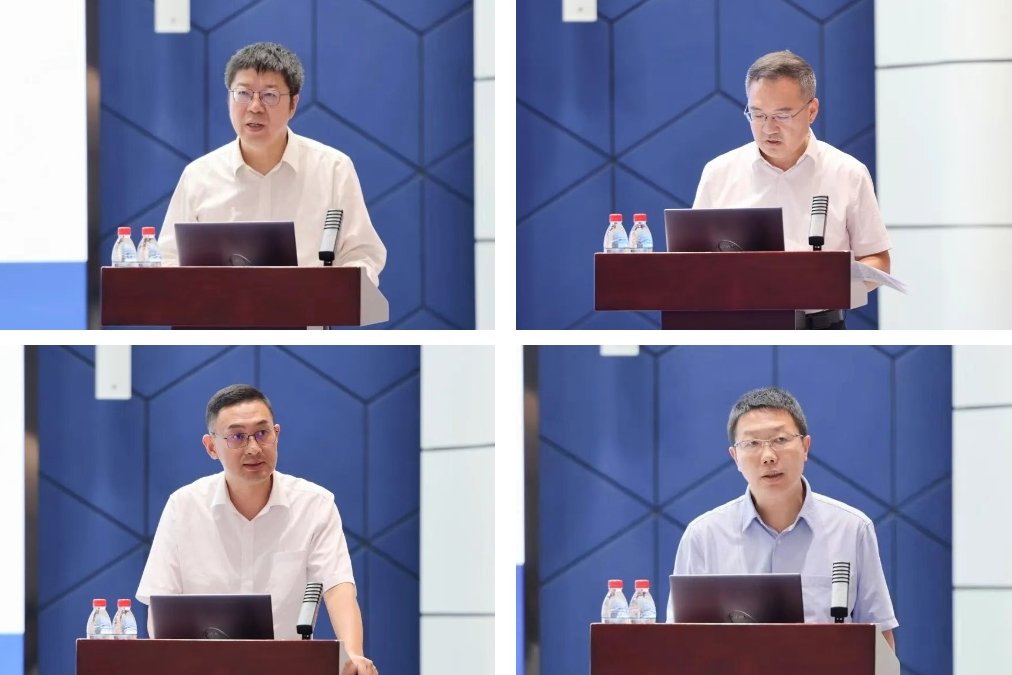 全校管理六级岗（含）以上干部参加会议