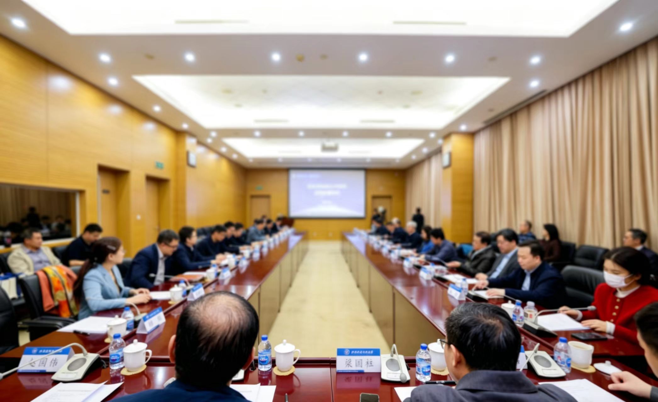 携手探九霄”为主题举办第十一届航天文