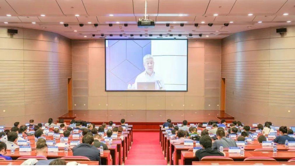 拼搏app下载新手怎么玩召开2025