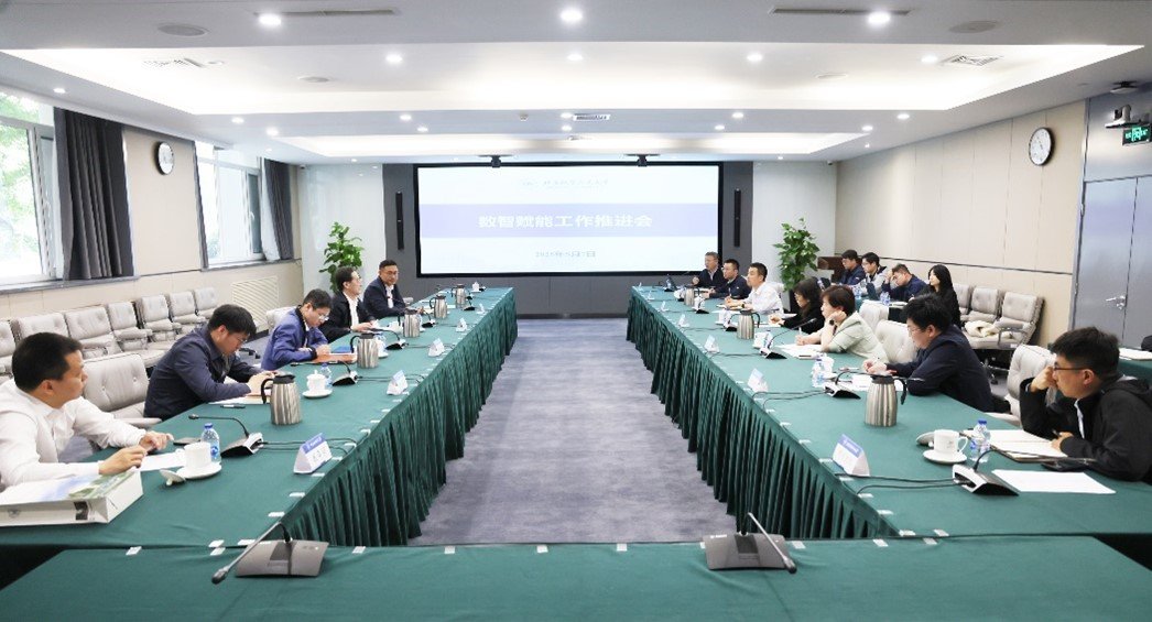 拼搏手机版下载出任意甲联赛官方合作伙