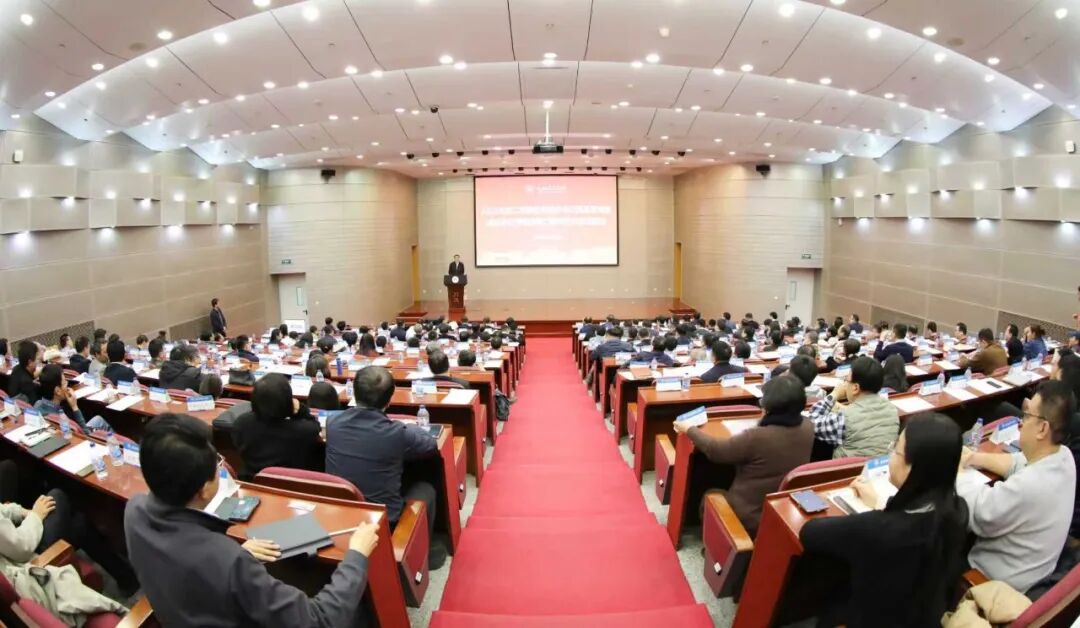 拼搏app下载使用方法新闻网1月9日