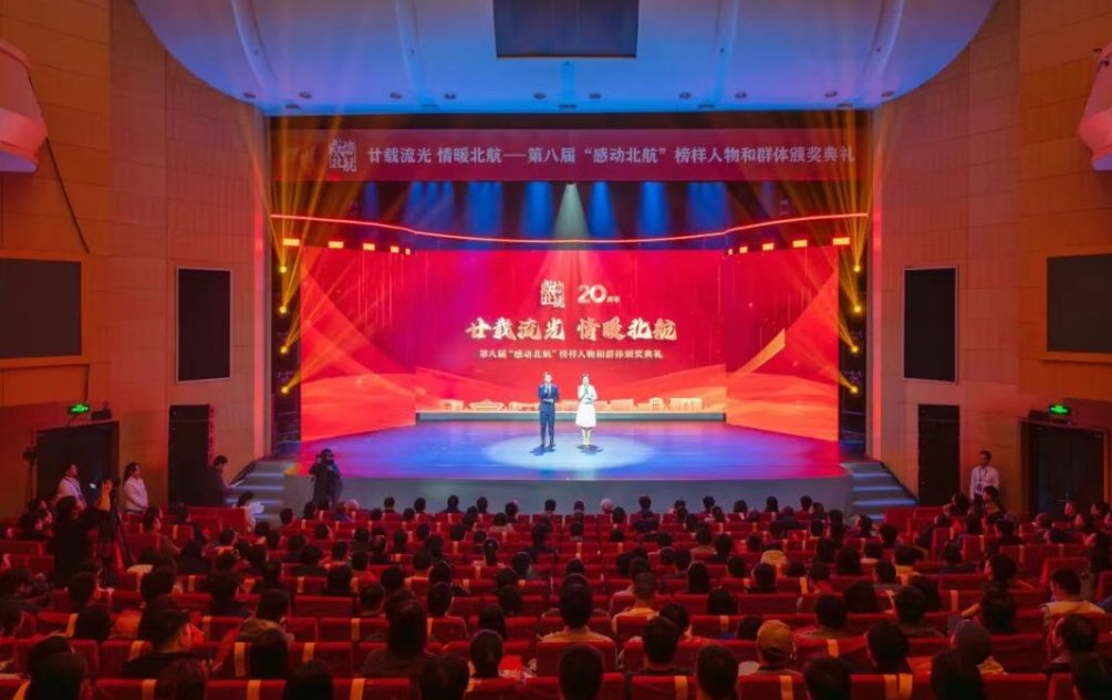拼搏手机版下载与马德里竞技续约官方合