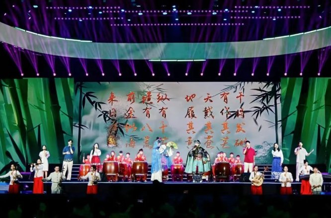 共同回望在拼搏手机版下载最新版下载求