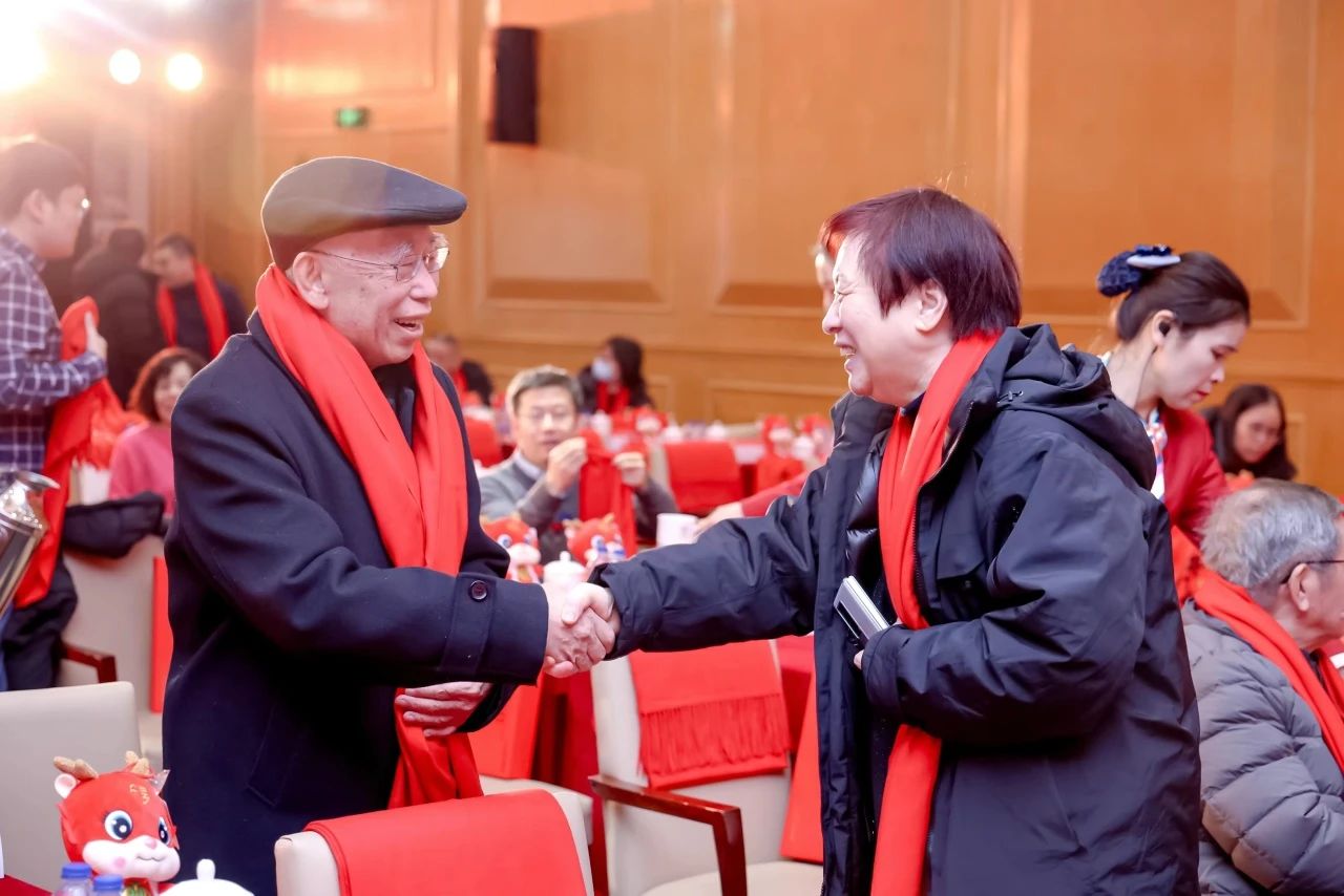 校学术委员会