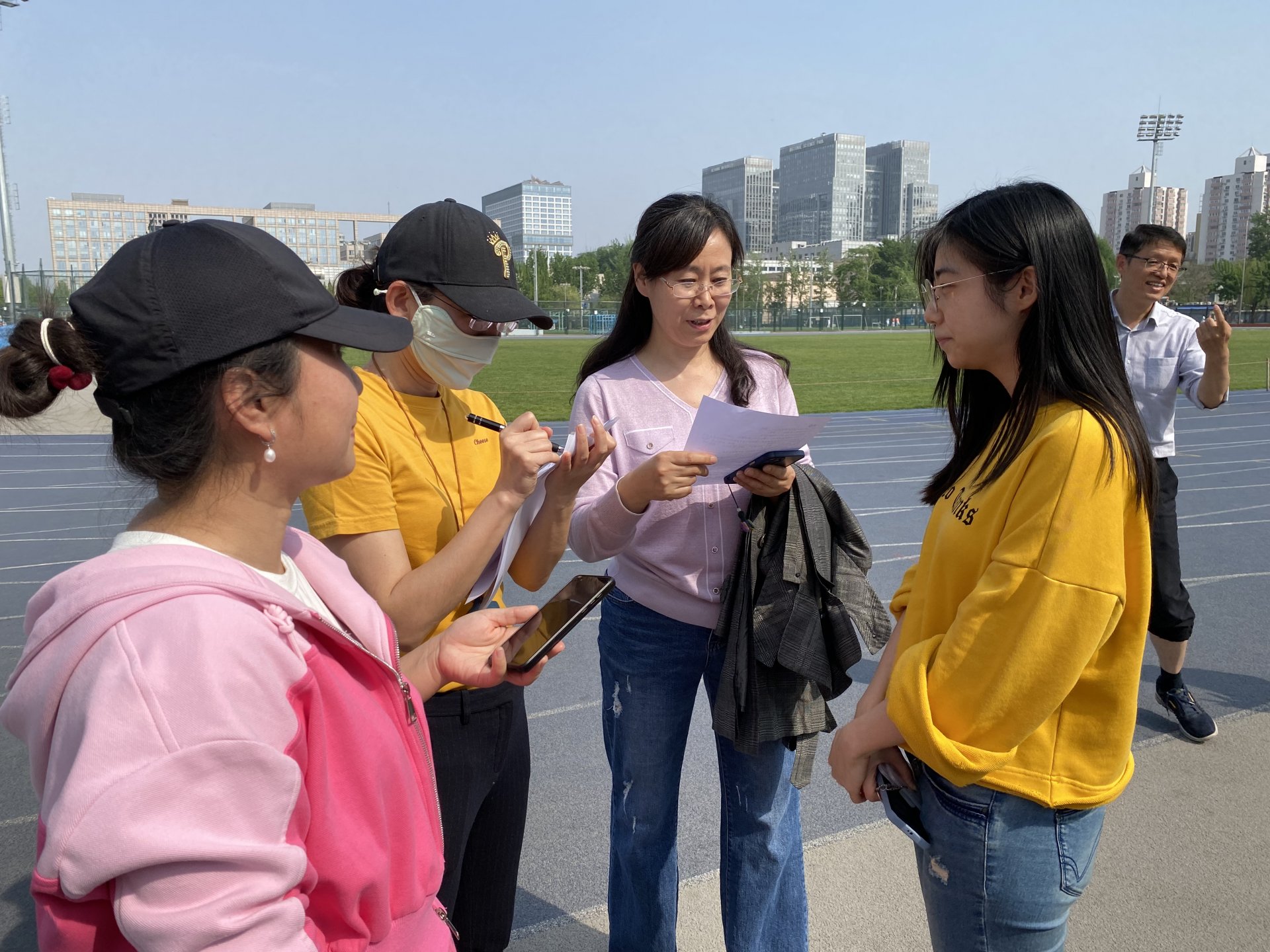 拼搏手机版下载成为巴塞罗那的官方合作